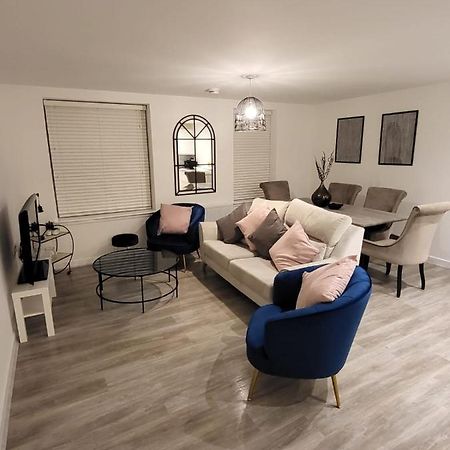 Gorgeous Apartment In The Town By Ap Management. 글라스고 외부 사진