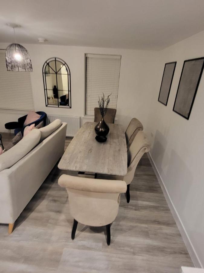 Gorgeous Apartment In The Town By Ap Management. 글라스고 외부 사진